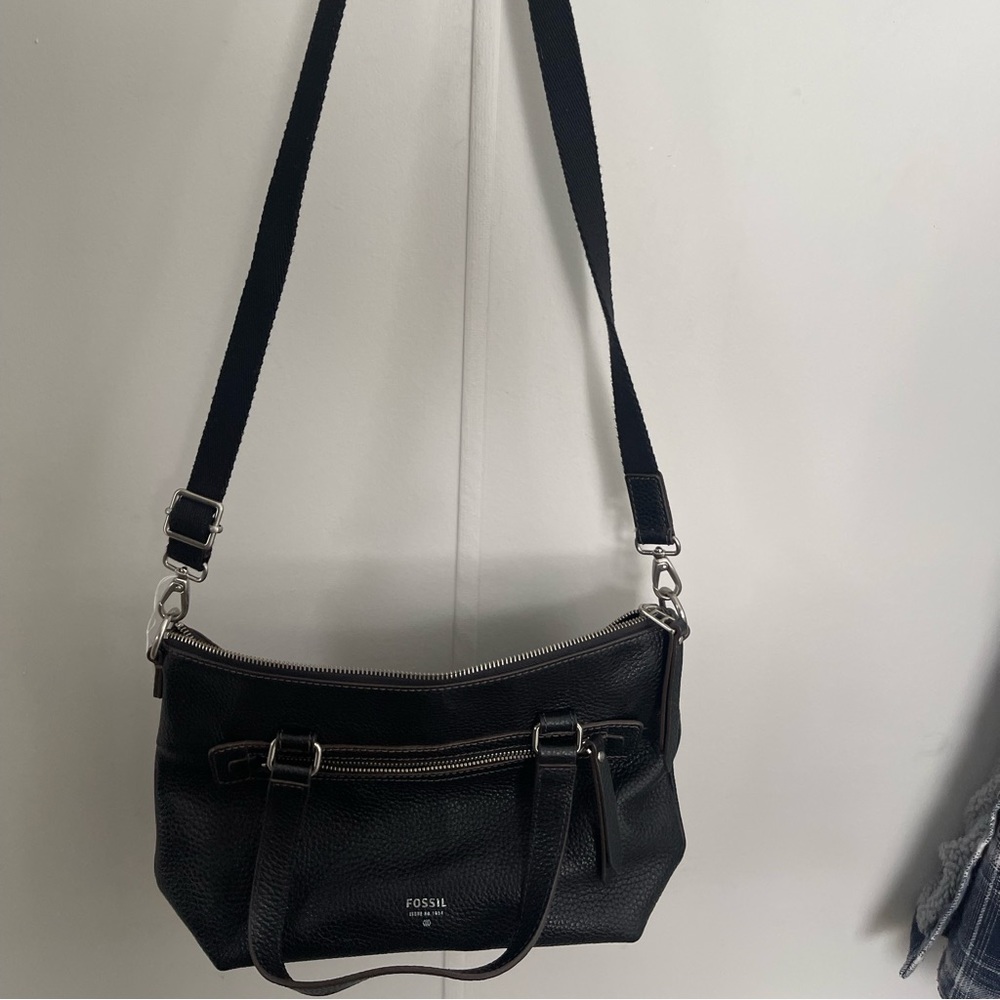 Fossil purse